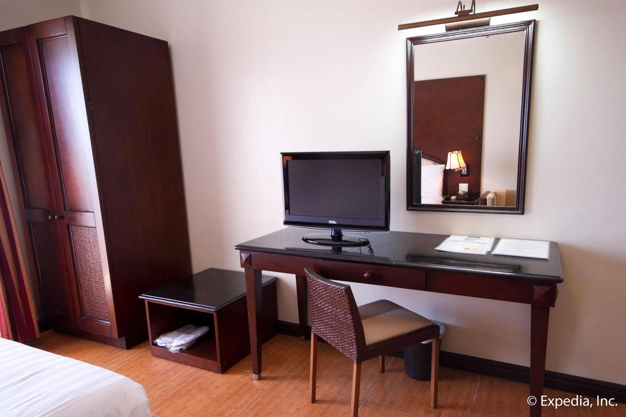 Egi Resort & Hotel Lapu-Lapu City Luaran gambar