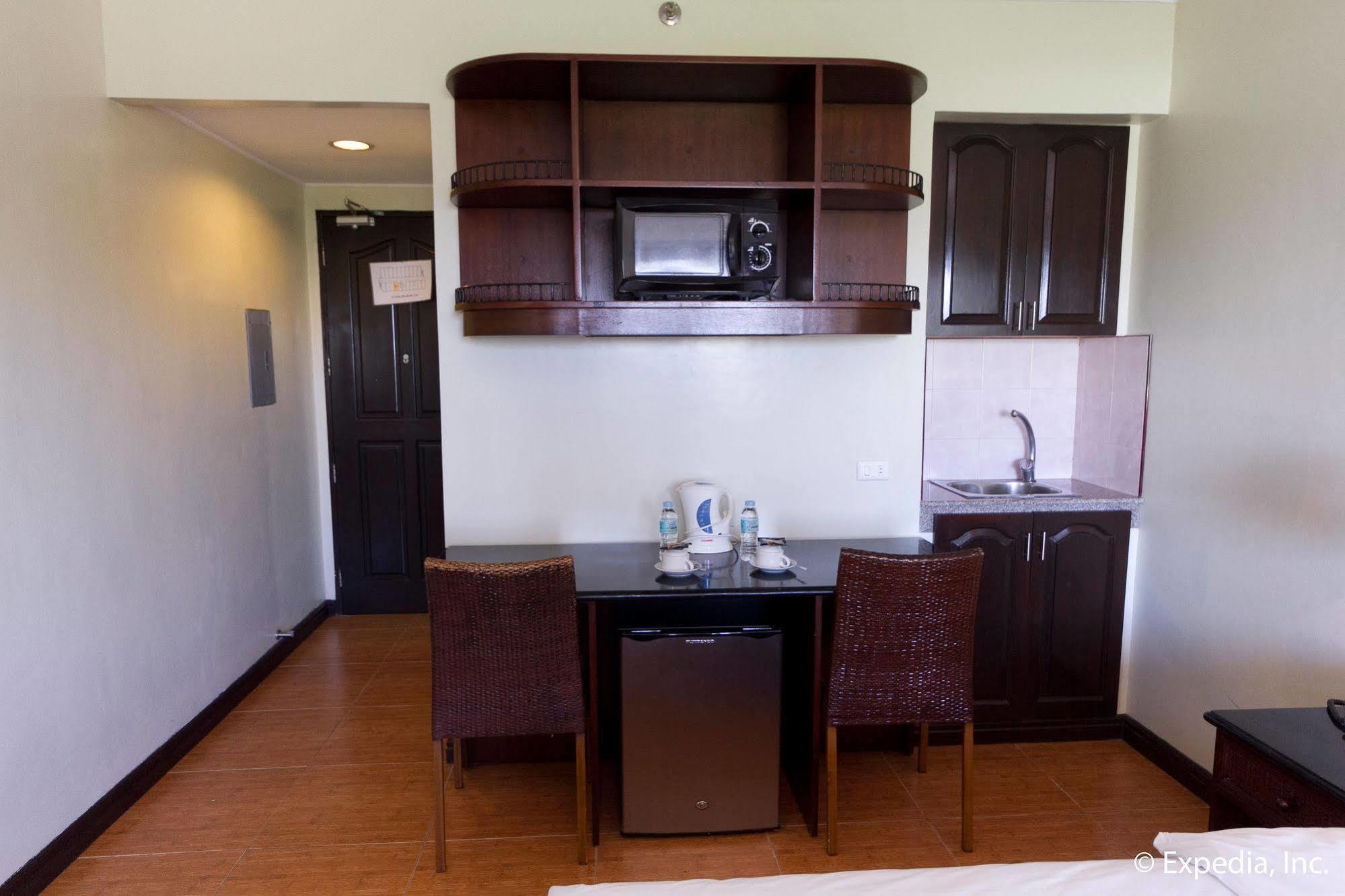 Egi Resort & Hotel Lapu-Lapu City Luaran gambar